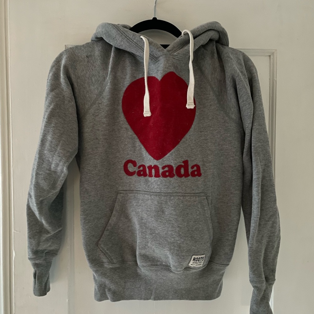 Womens roots sweater